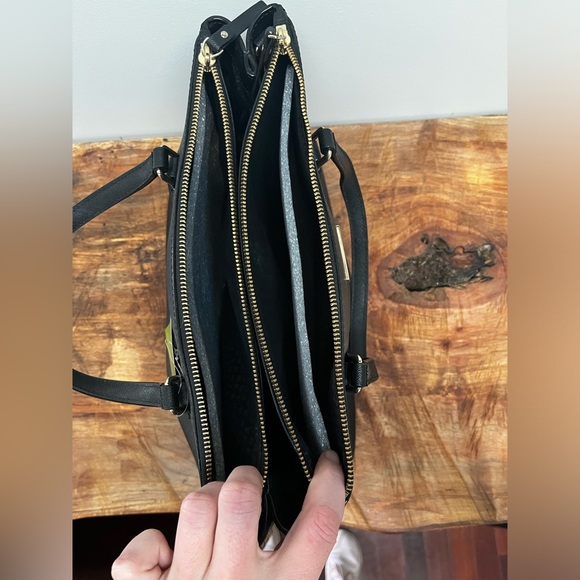 New with tags Kate Spade Tote Purse. Black - Picture 3 of 5